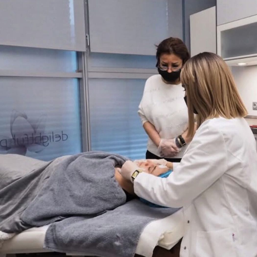 Augenbrauen Permanent Make-Up Hamburg